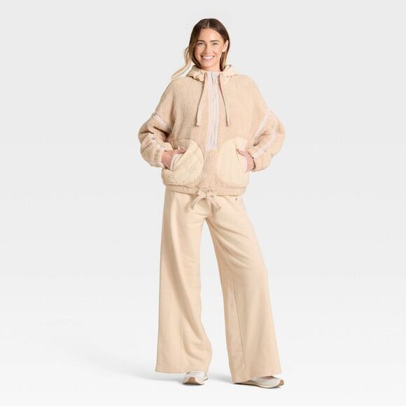 JoyLab - Women's Contrast High Pile 1/2 Zip Jacket - JoyLab Tan - Picture 3 of 3